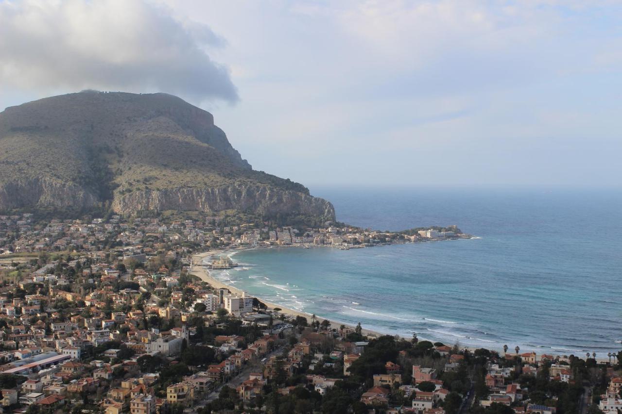 Da Sophie Villa Mondello Exterior photo